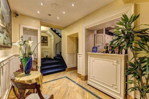 Palazzo La Scala image 21